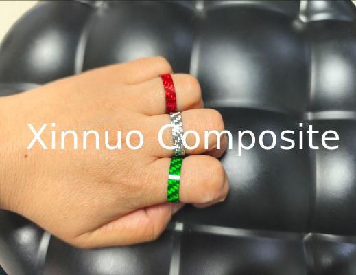 Diferentes Tamaños de buena apariencia Tubos de anillo de fibra de carbono de colores para joyas