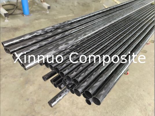 Tubos de fibra de carbono de 40 mm, 50 mm y 60 mm de diámetro con heridas de filamento húmedo