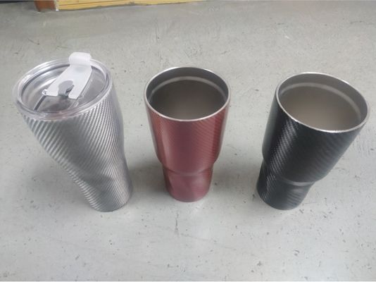 Vaso aislado Doble-pared de acero inoxidable de la fibra de carbono a estrenar para las bebidas calientes/frías de la taza de la taza de café/cerveza
