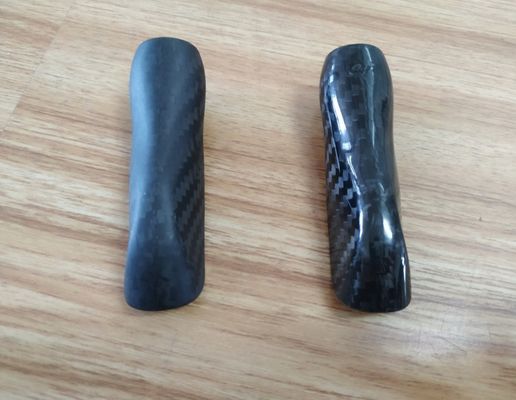apretón medio del alto compuesto tieso de la fibra de carbono de la longitud de 80m m para la manija de la caña de pescar del señuelo