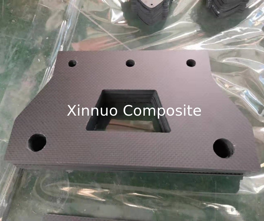 Cortado por CNC de hojas de fibra de carbono 400*500mm 800*800mm 1000*1000mm, etc.