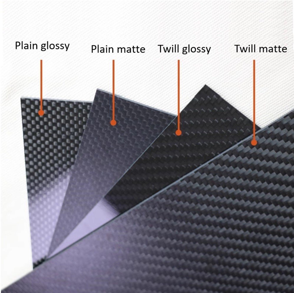 3K twill 3K hoja de fibra de carbono de superficie llana brillante / mate 4 * 8 pies